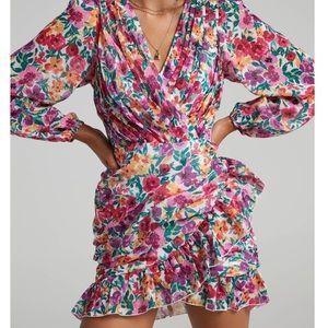 Showpo floral mini dress brand new with tags.
